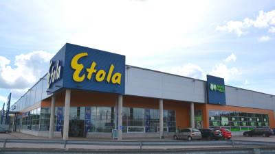 Etola och Musti ja Mirri-butikerna i Kungsporten.