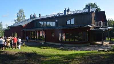 Ny skolbyggnad för Mikaelskolan i Ekenäs.