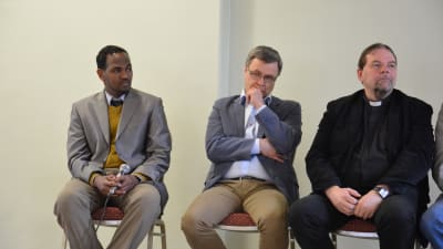 Alas Ali, Kalle Myllymäki och Jouni Lehikoinen besvarar frågor