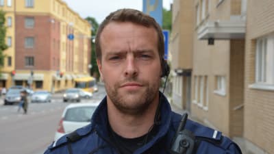Polis Marcus Sundström.