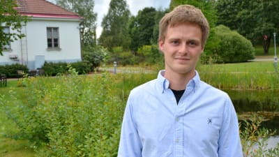 Matias Andersson studerar utvecklingsgeografi vid Helsingfors universitet.