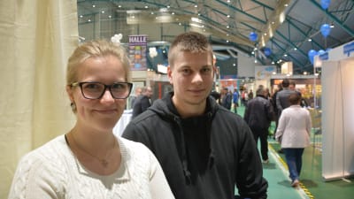 Maria Richardsson och Fredrik Gädda besökte byggmässan i Botniahallen.