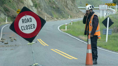Många vägar är stängda efter jordbävningen i Nya Zeeland
