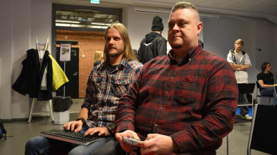 Mikael Norrgård och Thomas Finholm från Game Phase.