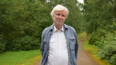 Erkki Tuomioja kommenterar Immonens Facebookinlägg.
