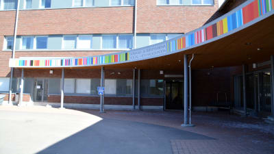 Nickby social- och hälsovårdsstation.
