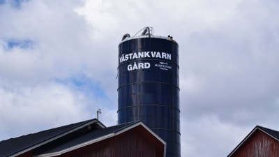 fodersilo på Västankvarn gård