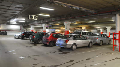 parkeringshall under citymarket