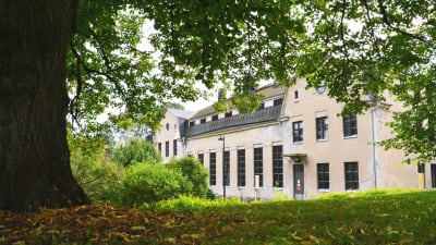 Det så kallade Kokkikartanohuset (gamla köket) i östanåparken i Nickby