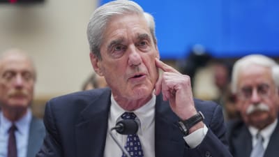 Robert Mueller talar i kongressen i slutet av juli 2019.