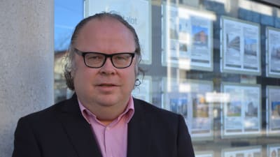 Porträtt av Lars-Johan Backman.