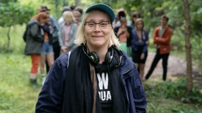 Filmregissören och manusförfattaren Ulla Heikkilä under inspelningen av filmen Eden.
