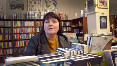 Anna-Lena Palomäki, ägare och vd på Gros bokhandel i Vasa.
