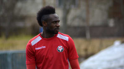Seth Paintsil är anfallare i FF Jaro.