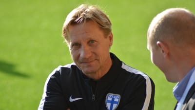 Kimmo Lipponen tränar Finlands U19 landslag.