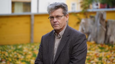 Dan Lindholm.