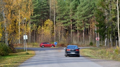 Korsningen av Jorvas anslutningen och Borgåvägen.