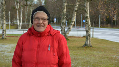 Christina Helsing i Jakobstad får folktingets förtjänstmedalj