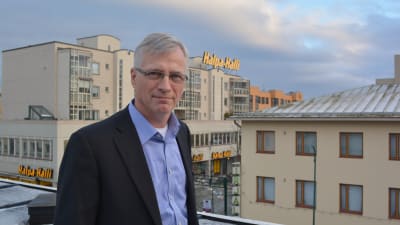 Jarl Sundqvist är vd på näringslivscentralen Concordia i Jakobstad