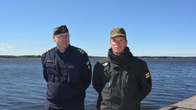 Kaptenlöjtnanterna Joakim Rosenlöf och Tuomas Runola