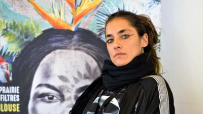 Bild på rapparen Sara Hebe.