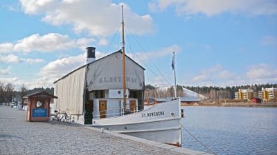 Fartyget m/s j.l. Runeberg