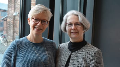 Professor Viveka Lyberg Åhlander och Pirkko Rautakoski. 