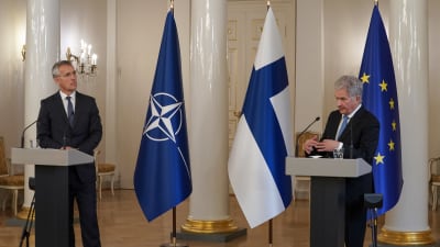 Naton pääsihteerin Jens Stoltenberg ja Suomen tasavallan presidentti Sauli Niinistö tapasivat Presidentinlinnassa.