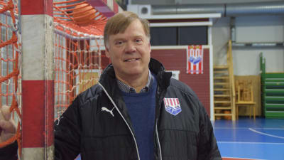 Björn Siggberg är ordförande för BK-46 handbollssektion.