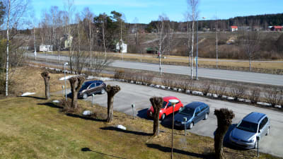 Vy över Borgnäsvägen i Nickby.