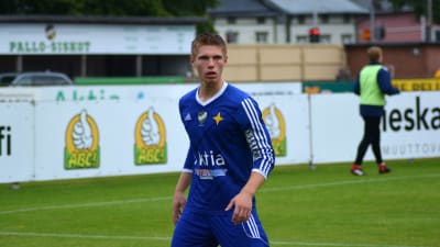 Jeremiah Streng spelar fotboll i Vasa IFK.