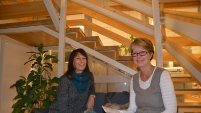 Föräldern Eva Hedman och Kristina Gröning-Johansson från Familjehörnan i Ekenäs.
