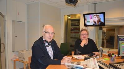 Frey Karlsson och Lili-Anna Junell-Kousa måndagssnackade 25.11.