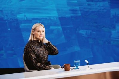 Perussuomalaisten puolueen puheenjohtaja Riikka Purra Ylen Aamun lähetyksessä Pasilassa.
