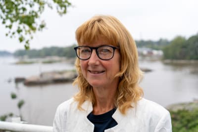 Sofia Franklin, marinbiolog och projektledare för Nylands fiskarförbund.