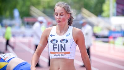 Viivi Lehikoinen.