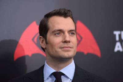 Henry Cavill på röda mattan.