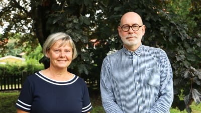 Annika Gustafsson och Thomas Sjöblom vid Pargas Svenska Gymnasium. 
