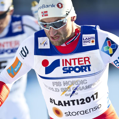 Petter Northug fick nöja sig med en åttonde plats på femmilen.