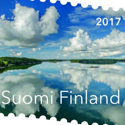 Frimärket Moln i skärgården