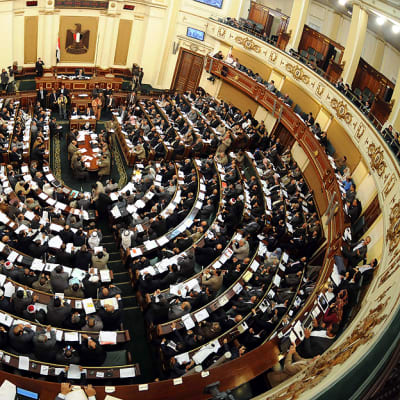 Egyptin parlamentti koolla maaliskuussa 2012.