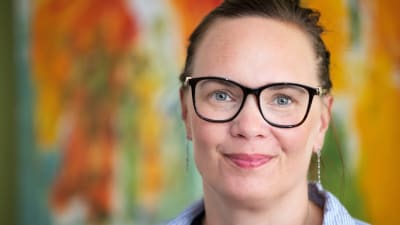Seksuaaliterapeutti Anna Kolster vastaanotollaan.