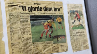 Tidningsartikel från gammal upplaga av Nya Åland. Artikeln handlar om serievinst för FC Boda.