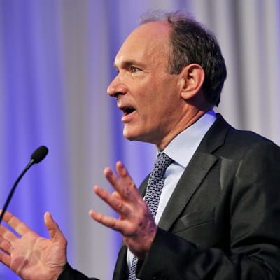 Tim Berners-Lee tammikuussa 2013.