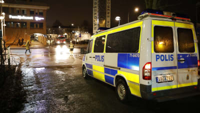 Polisbil i Rinkeby