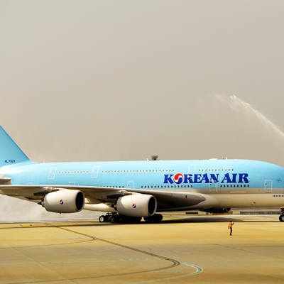 Korean Airin kone Atlantan kentällä.
