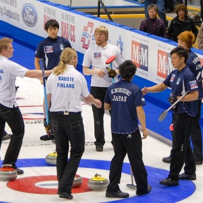 Kuvassa vasemmalta: Pauli Jäämies (fin), Jani Sullanmaa (fin), Yusuke Morozumi (jpn), Aku Kauste (fin), Janne Pitko (fin), Kosuke Morozumi (jpn), Tsuyoshi Yamaguchi (jpn), Tetsuro Shimizu (jpn)
