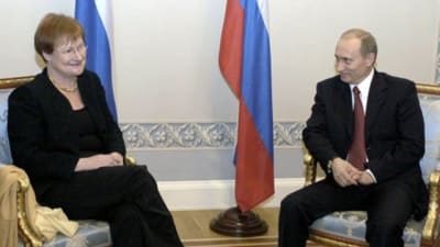 Tarja Halonen och Vladimir Putin december 2004