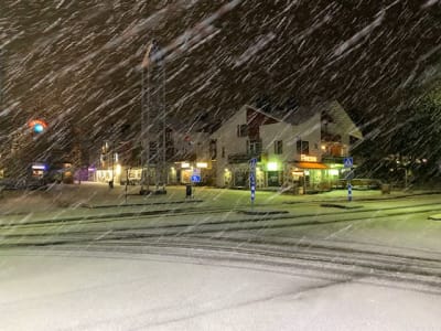 Snö och blåst i Levi.