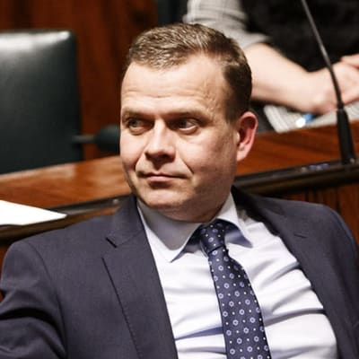 Kollage på Jussi Halla-aho (Sannf) och Petteri Orpo (Saml).